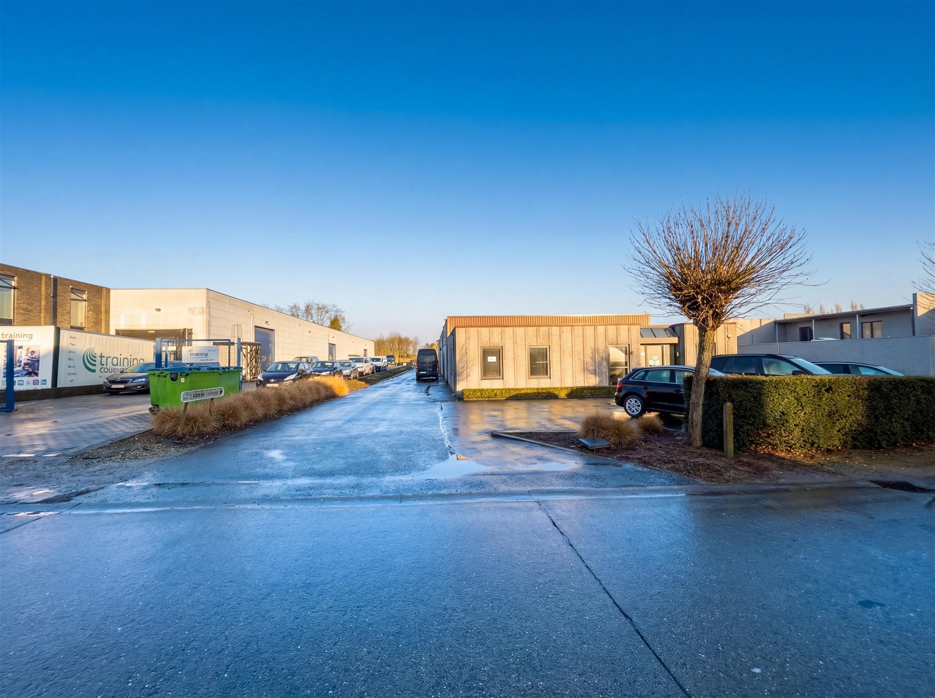 Magazijn in industriepark te Erpe-Mere (410 m²) - foto 5