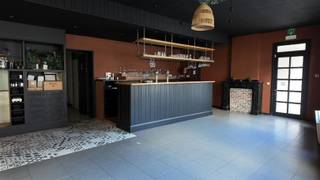 Commercial for rent in Flobecq