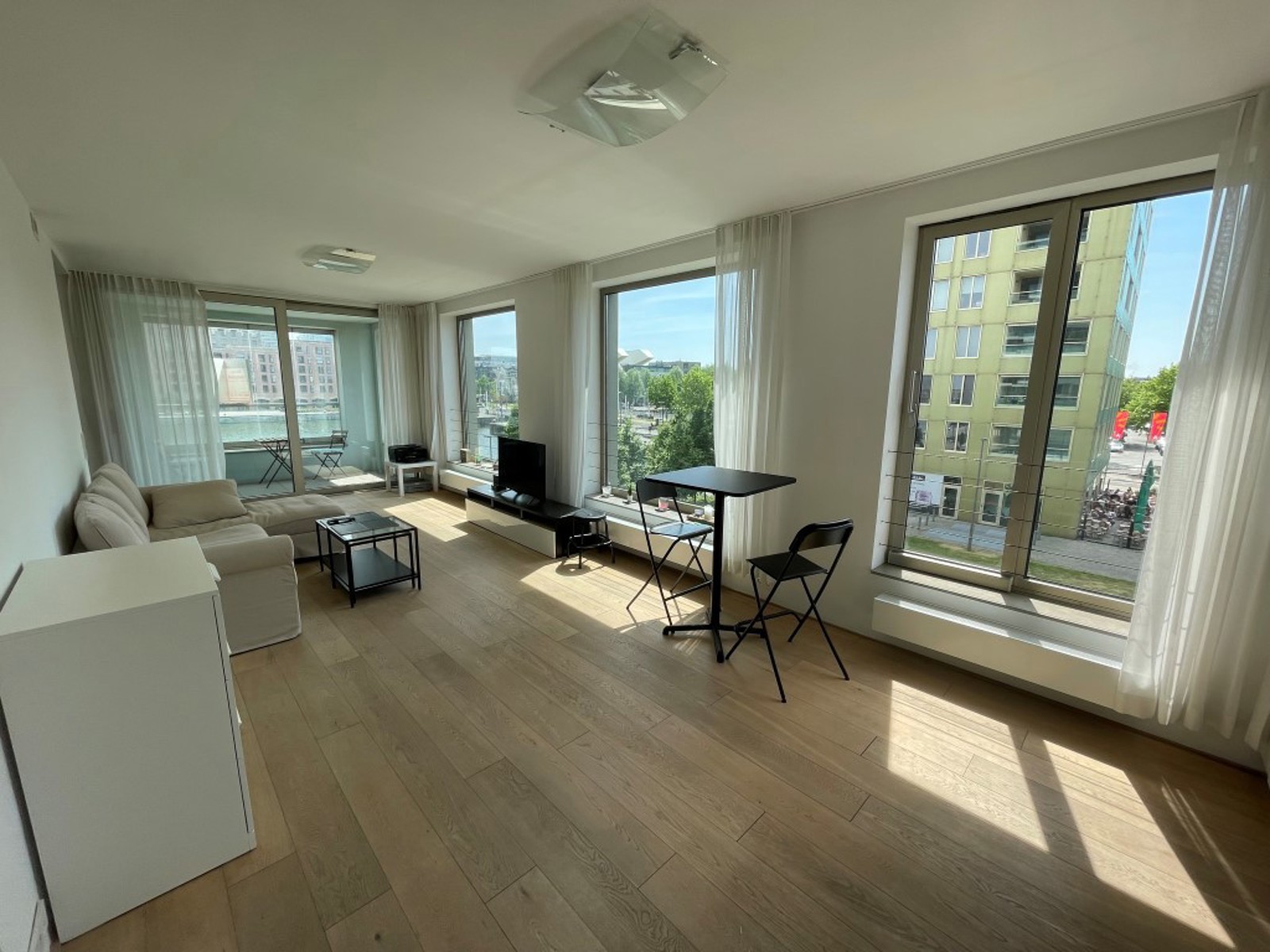 Appartement te koop in Antwerpen met 1 slaapkamer - foto 2