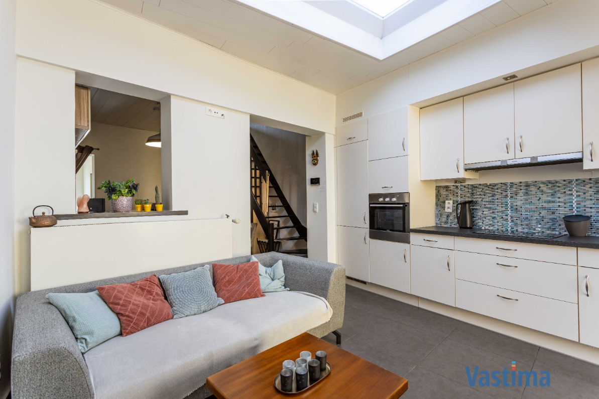 Energiezuinige en instapklare starterswoning met 2 slaapkamers in hartje Erembodegem - foto 4