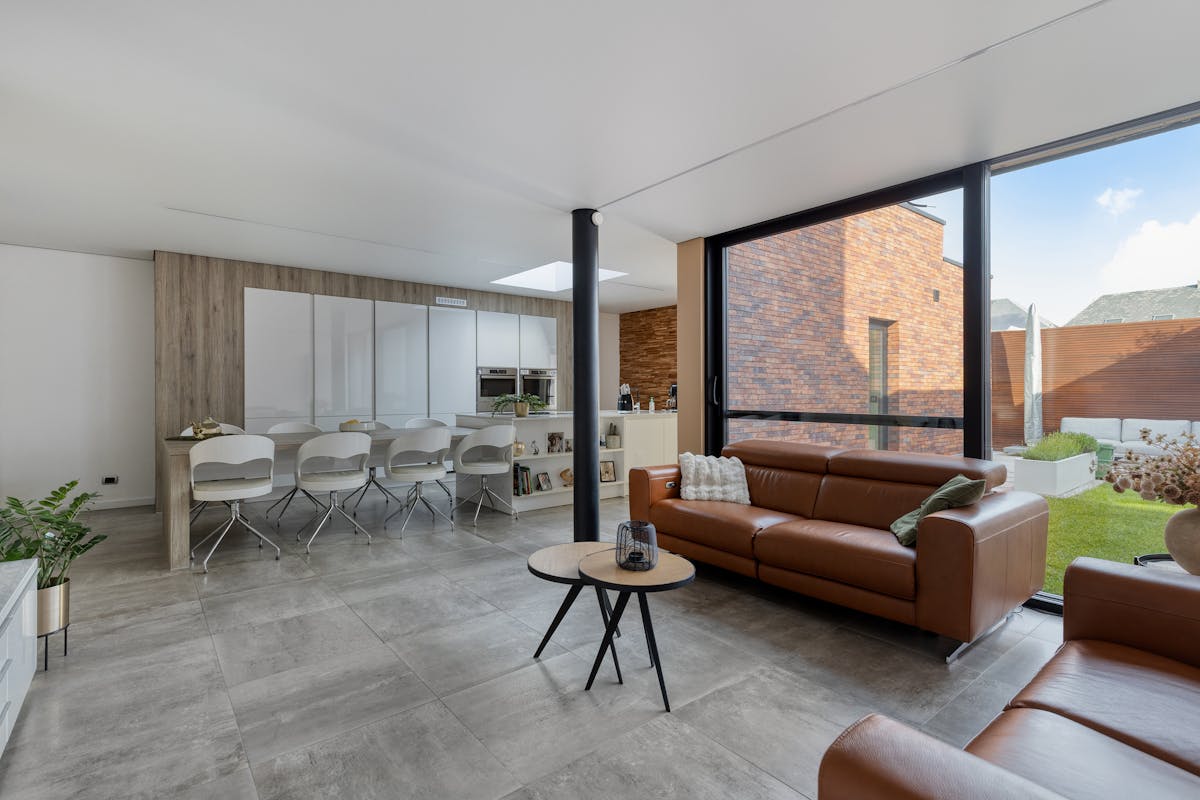 Gerenoveerde gesloten gezinswoning met tuin centrum wetteren - foto 5