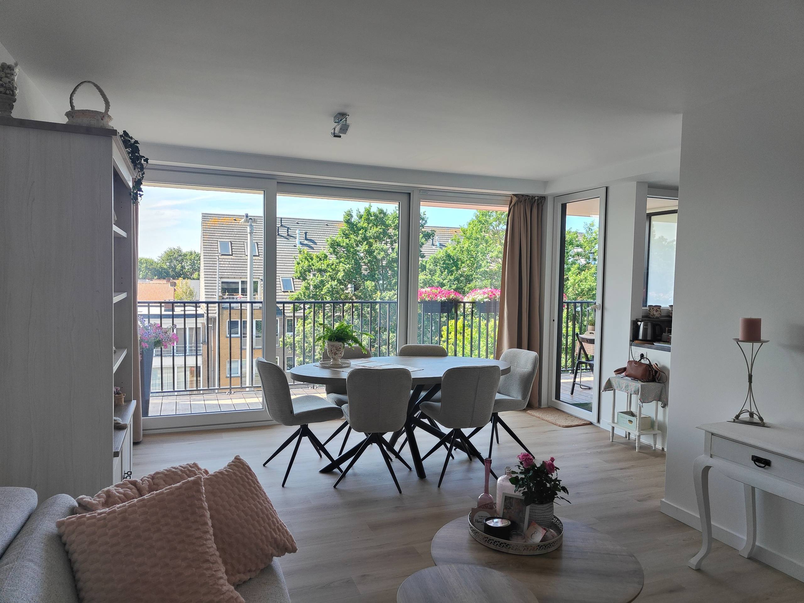 Appartement met twee slaapkamers te Sint-Kruis - foto 5