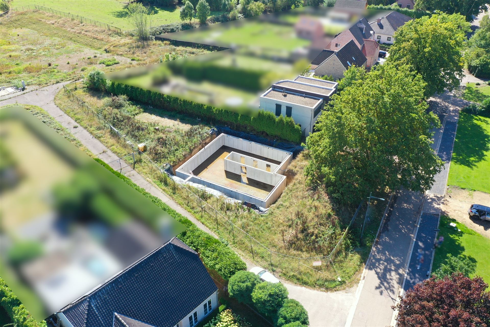 Open bebouwing met gegoten kelder - foto 1