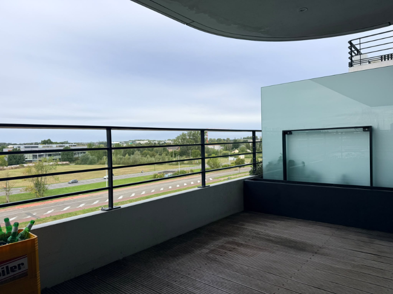 Mooi 2-slaapkamer appartement met prachtig uitzicht! - foto 5