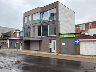 Modern appartement met twee slaapkamers in centrum Kapellen.  Dit prachtige appartement bevindt zich in een recent kleinschalig gebouw op een...