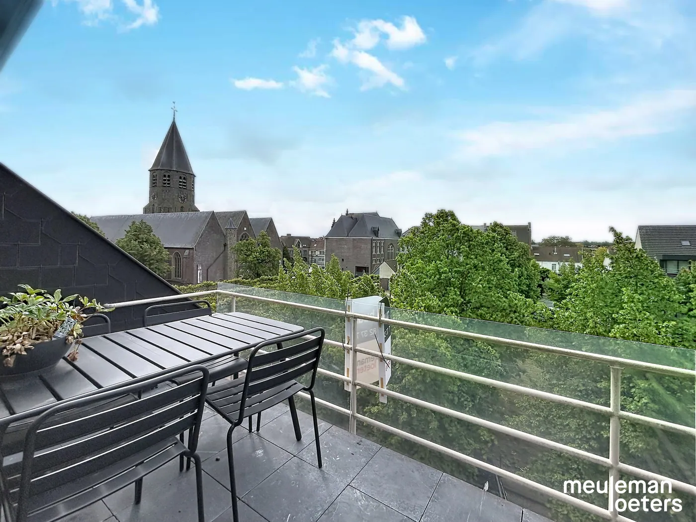 Apartment for rent in Oostkamp with 3 bedrooms - photo 2