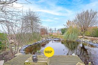 Prachtige, energiezuinig gerenoveerde landelijke villa op 2.542 m² te NieuwpoortDeze charmante landelijke villa is gelegen op een uitzonderlijk...