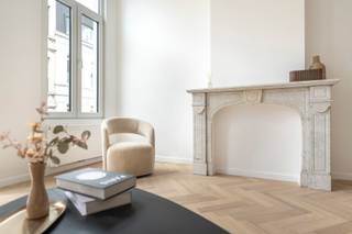 In de charmante Moonsstraat 26 (2018 Antwerpen) vinden we dit prachtig gerenoveerde appartement van 68 m² terug (bron: EPC), gelegen in...