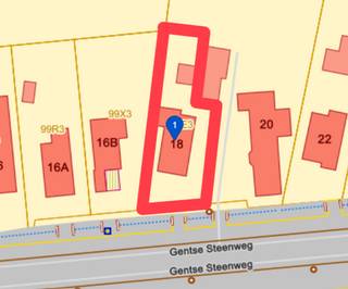 Te Koop: Centraal gelegen bouwperceel met sloopproject op toplocatie te Sijsele/DammeBent u op zoek naar een project met potentieel? Dit bouwperceel...