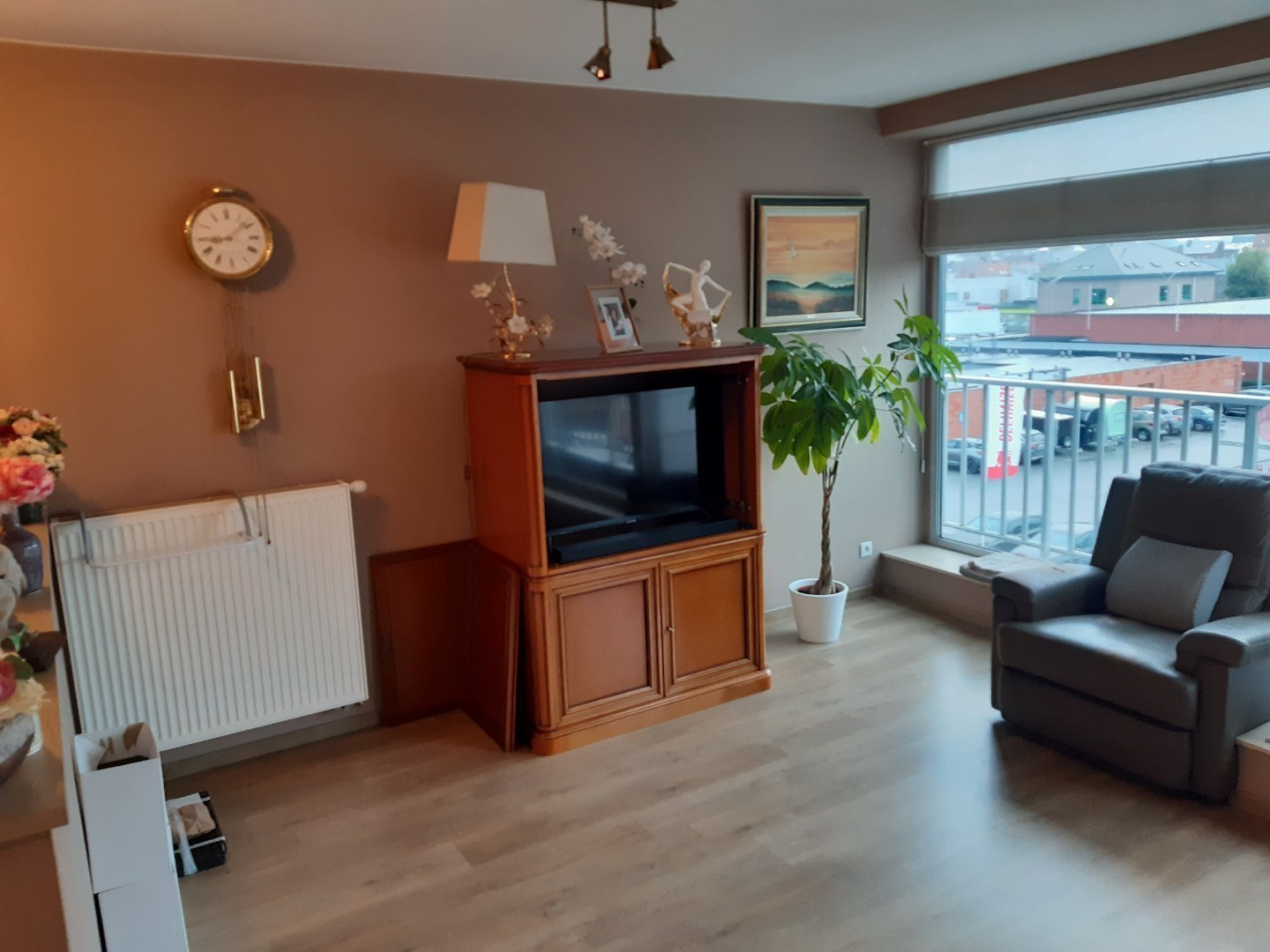 Ruim appartement met 2 terrassen. - foto 4