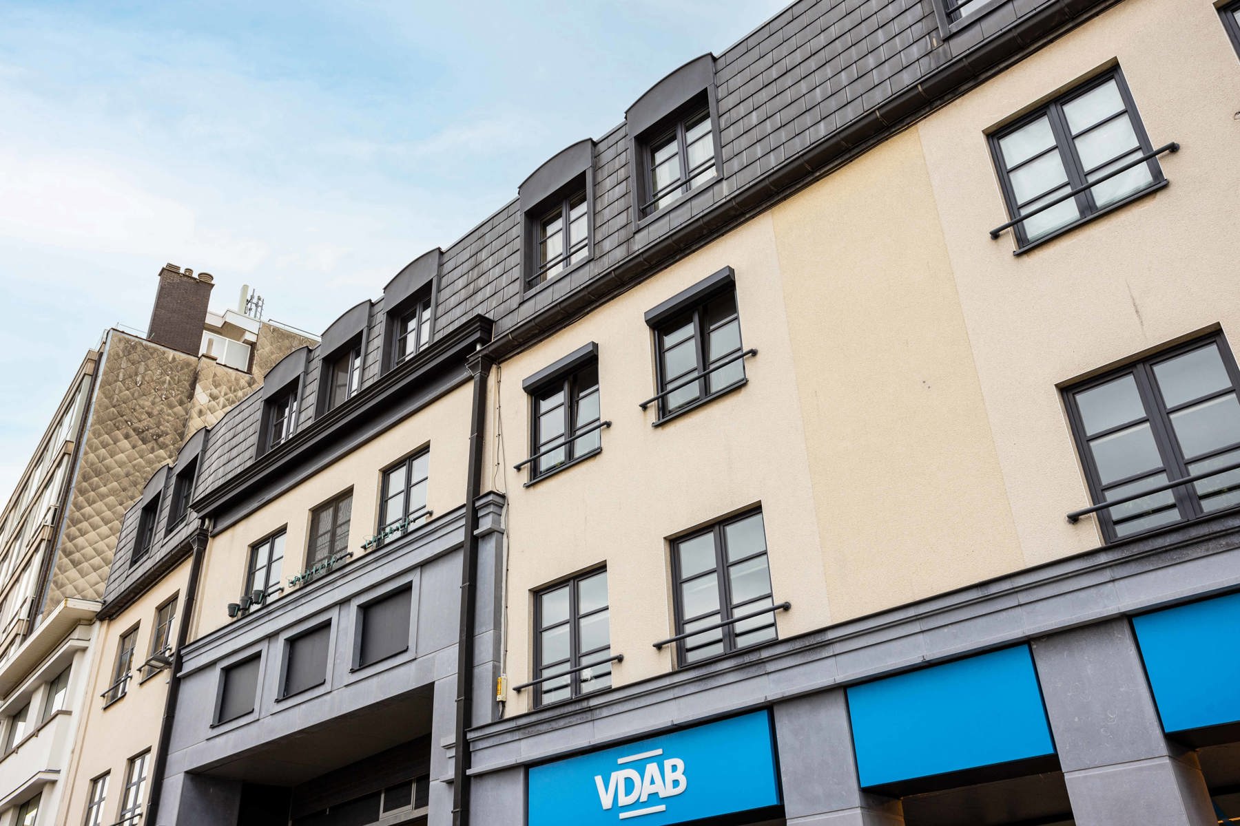 Appartement op topligging in het centrum van Aalst! - foto 2