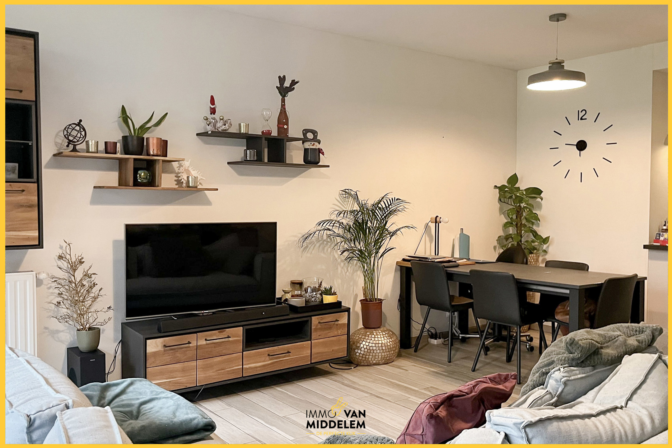 GELIJKVLOERS APPARTEMENT MET 3 SLAAPKAMERS EN STAANPLAATS - foto 4