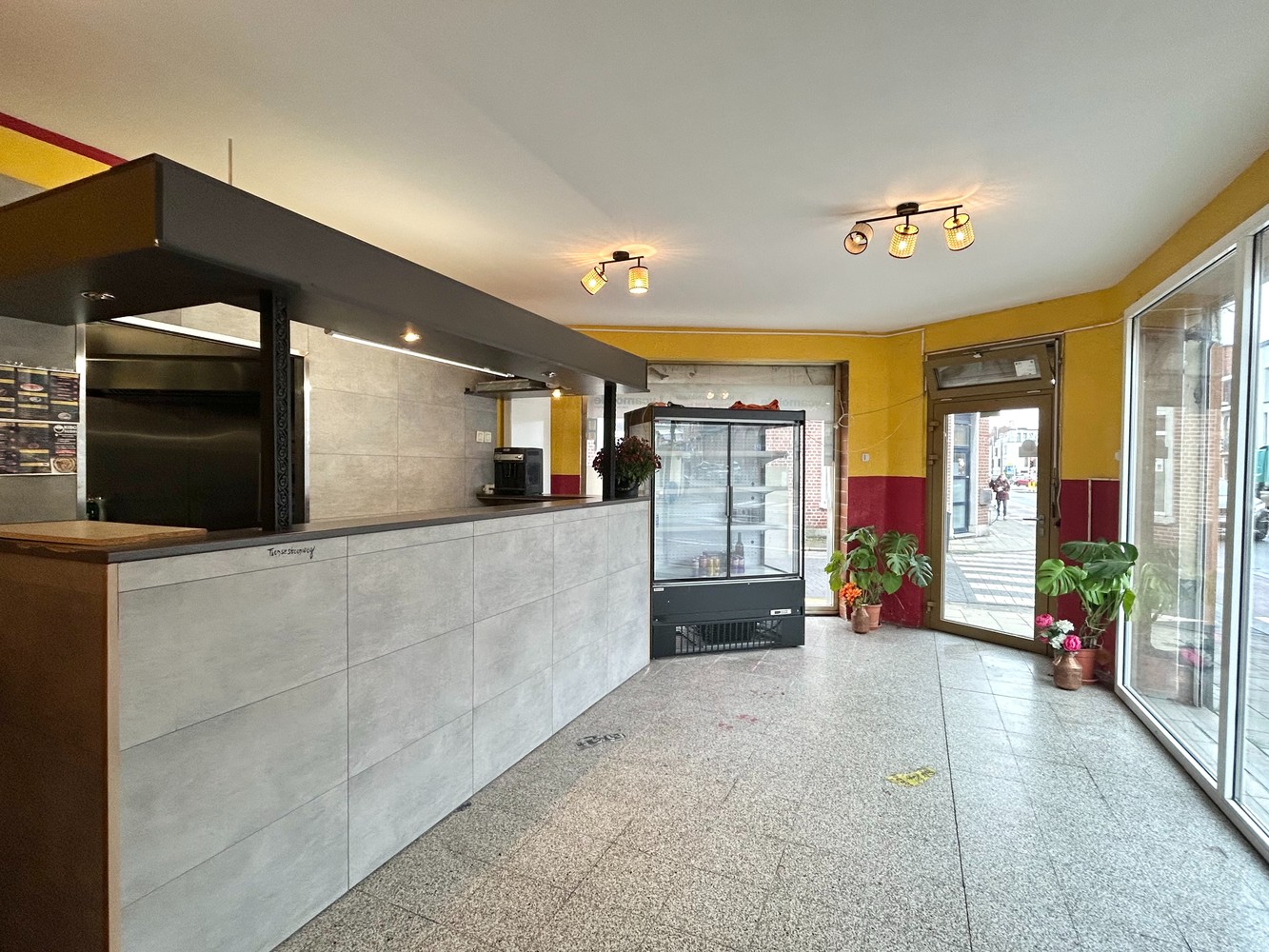 Hoekwoning met 4 slaapkamers en 2 badkamers - foto 4