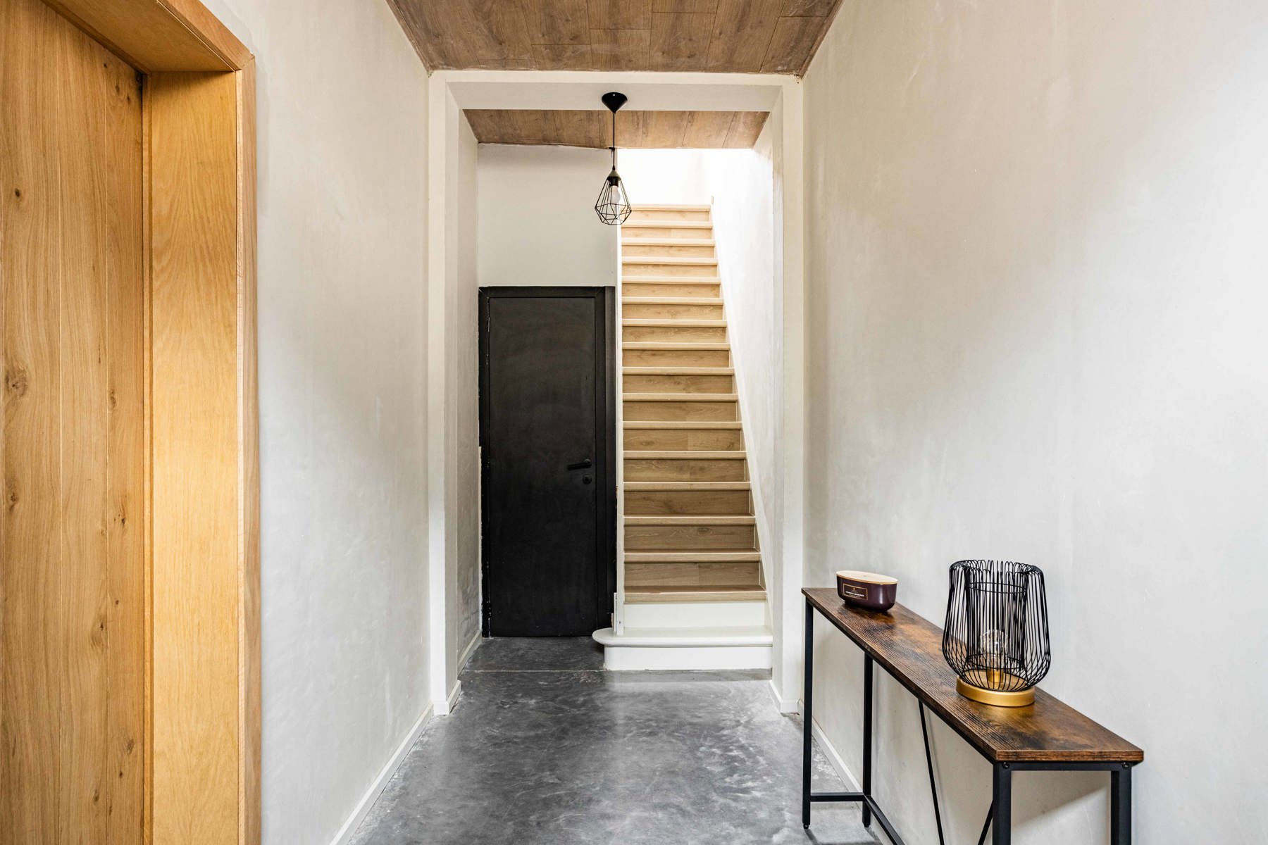 Exclusief wonen in Schendelbeke – af te werken woning met privé bos - foto 2