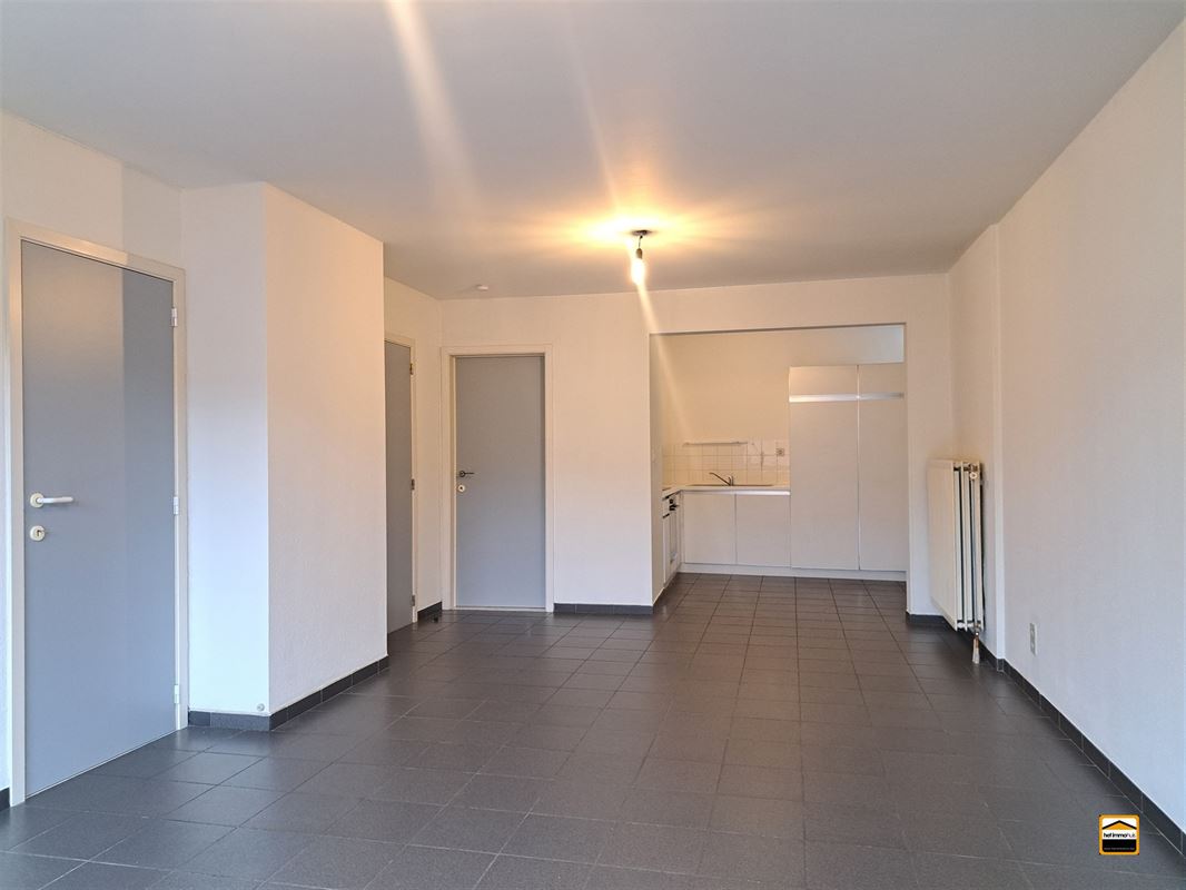 Appartement à louer à Looz avec 2 chambres - photo 4