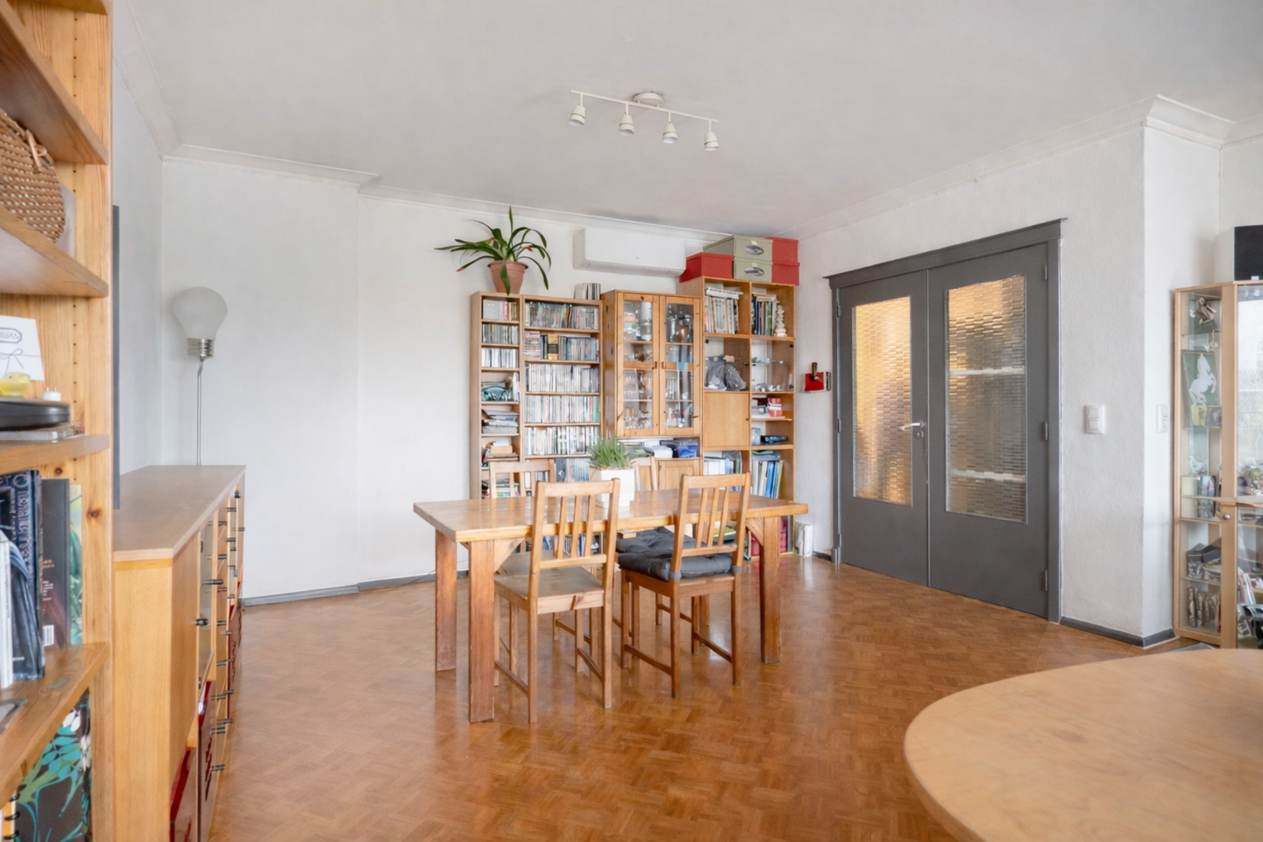 Ruim appartement met terrassen en panoramisch zicht op Linkeroever - foto 3