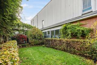 Uitzonderlijke kantoorruimte met fotostudio gelegen aan de ArgentiniëlaanCreatieve kantoorruimte met eigen fotostudio aan de ArgentiniëlaanAan de...