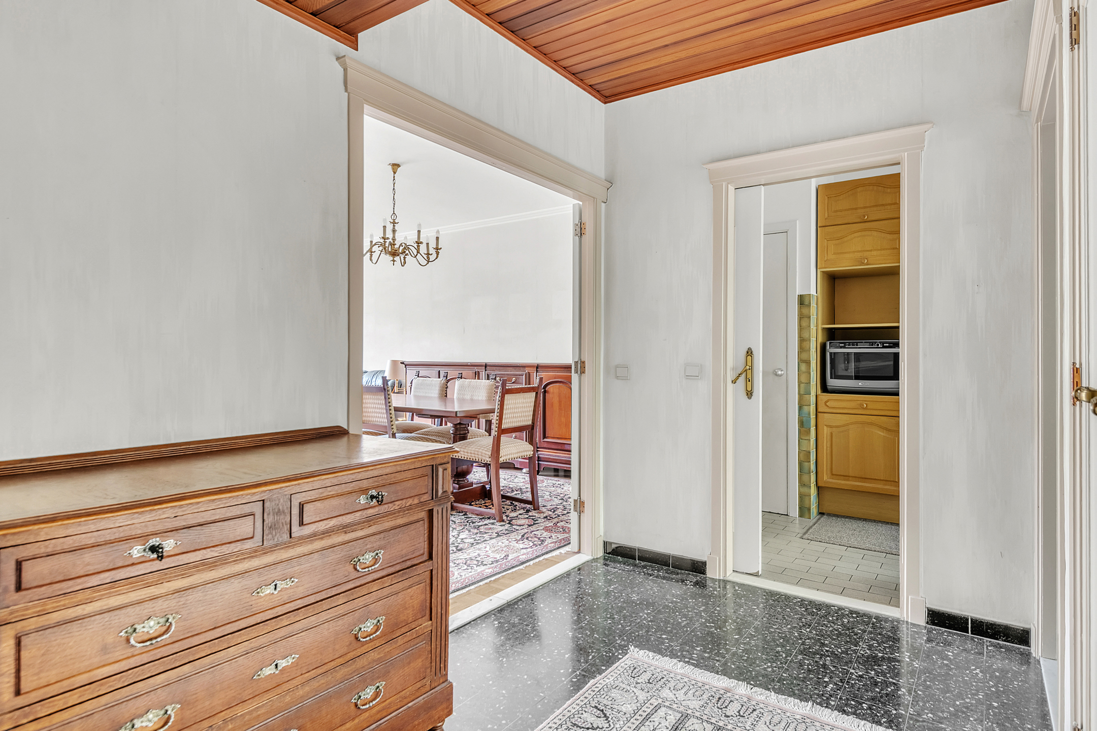 3 slpk app met 2 terrassen + garage - foto 4