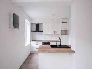 Aan de rand van Gent bevindt zich dit smaakvol gerenoveerde éénslaapkamerappartement, gelegen in een kleinschalig gebouw met slechts drie...