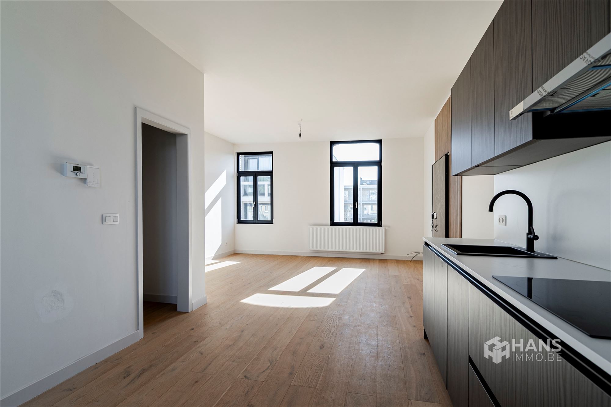 Gerenoveerd duplexappartement (66 m²) met 1 slaapkamer in Berchem - foto 4