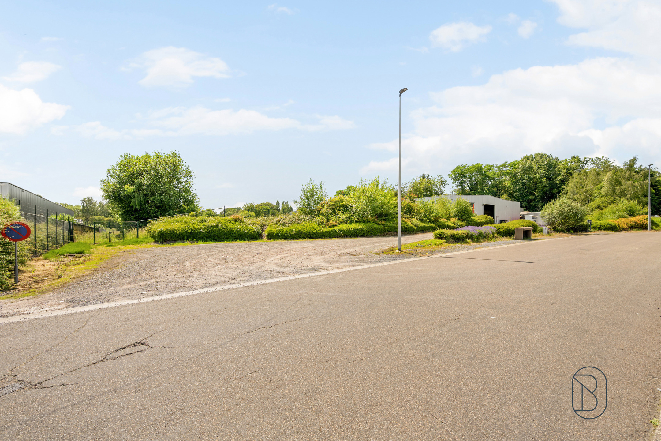 Commercial à vendre à Manage - photo 4