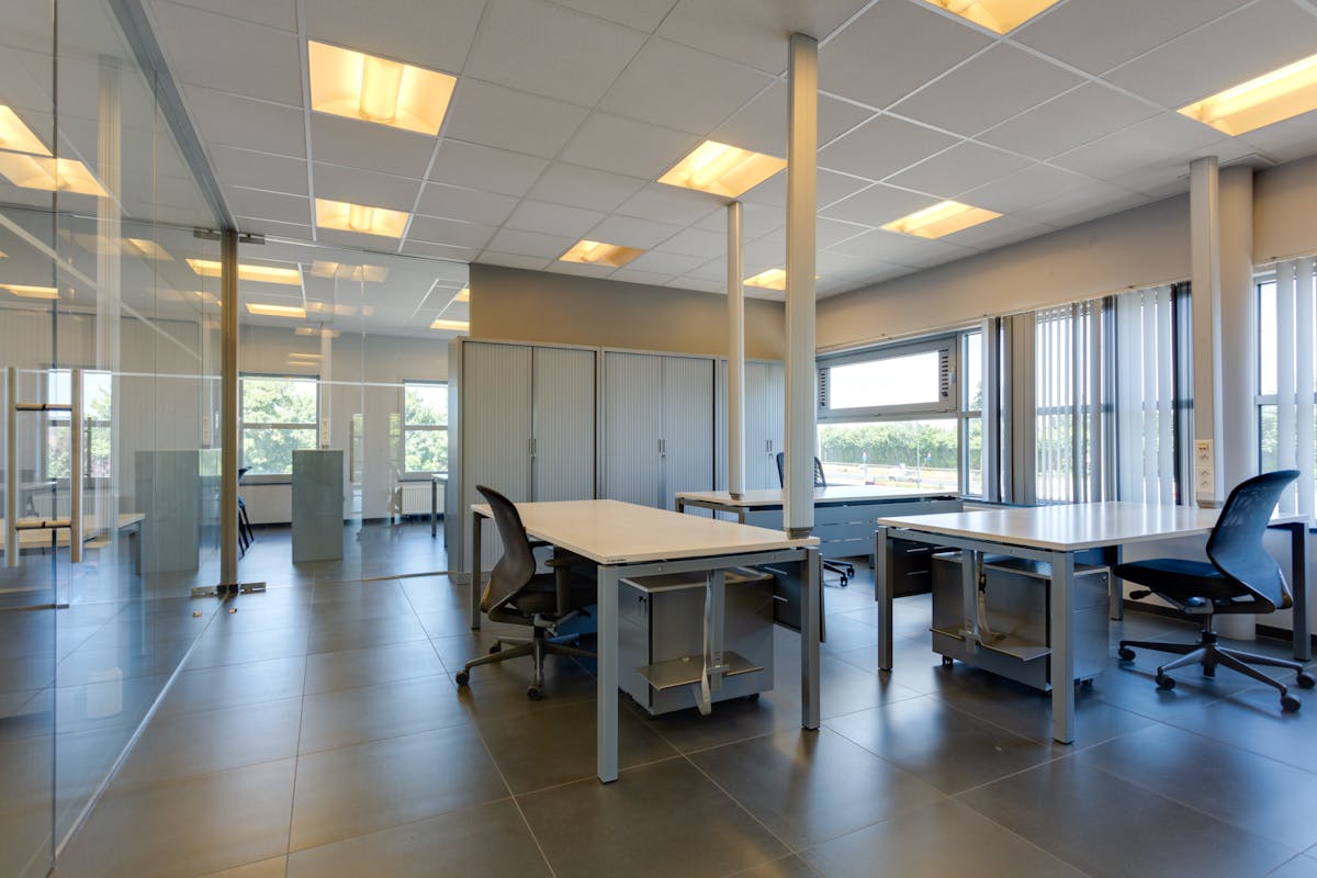 Gemeubeld kantoor (ca. 140 m²) te huur in Aalter - foto 4