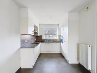 Charmevol en ruime woning te huur in Moerkerke met 3 slaapkamers. Het huis is rustig gelegen en geniet van een perfecte verbinding naar zowel...