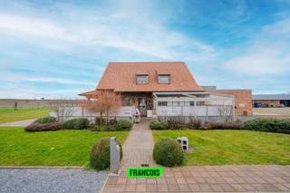 Commercial à vendre à Menin