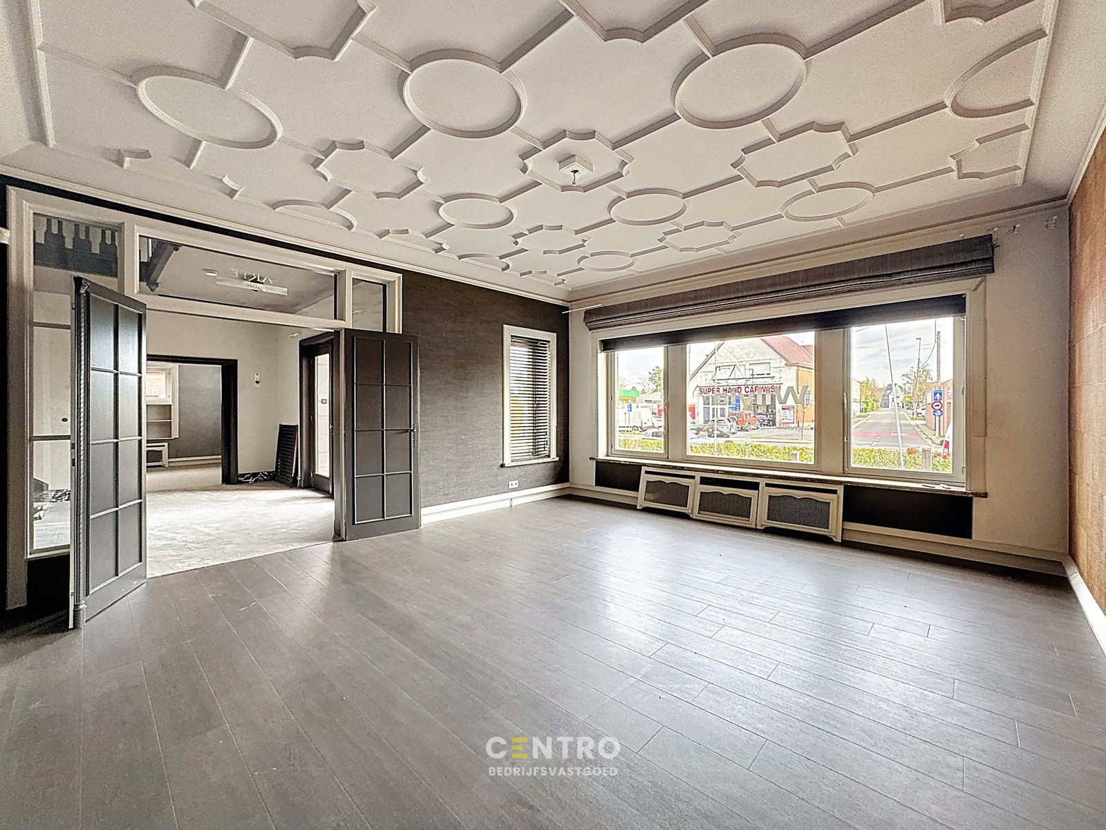 Commerciële site met woonst op toplocatie te Roeselare! - photo 4