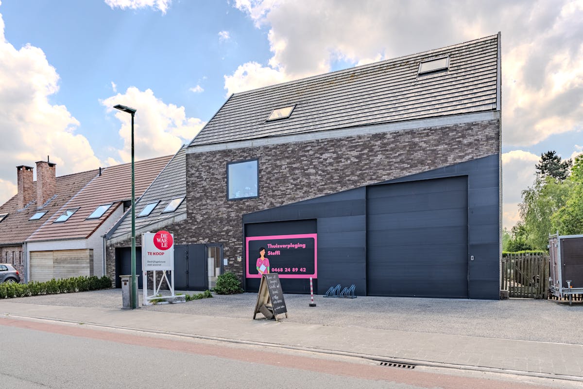 Recent bedrijfsgebouw met woonst te koop in Oudenburg - foto 1
