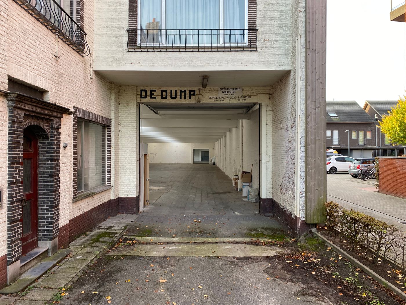 UNIEK AANBOD: 1.200 m² opslag/winkel - terrein 1.390 m² : vlakbij Bevrijdingslaan - BRUGGE - photo 2