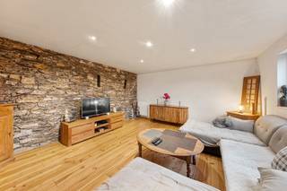 Te koop: ruime en energiezuinige woning met tuin en studio in GaurainIn het centrum van Gaurain, vlak bij alle voorzieningen, bevindt zich deze ruime...