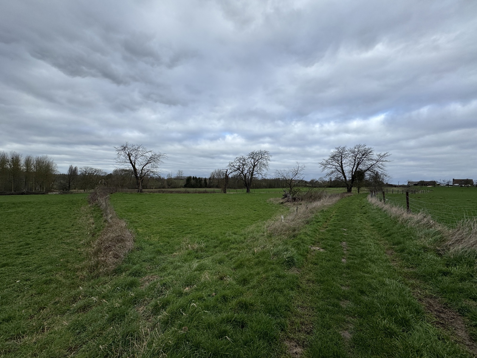 Land for sale in Sint-Pieters-Leeuw