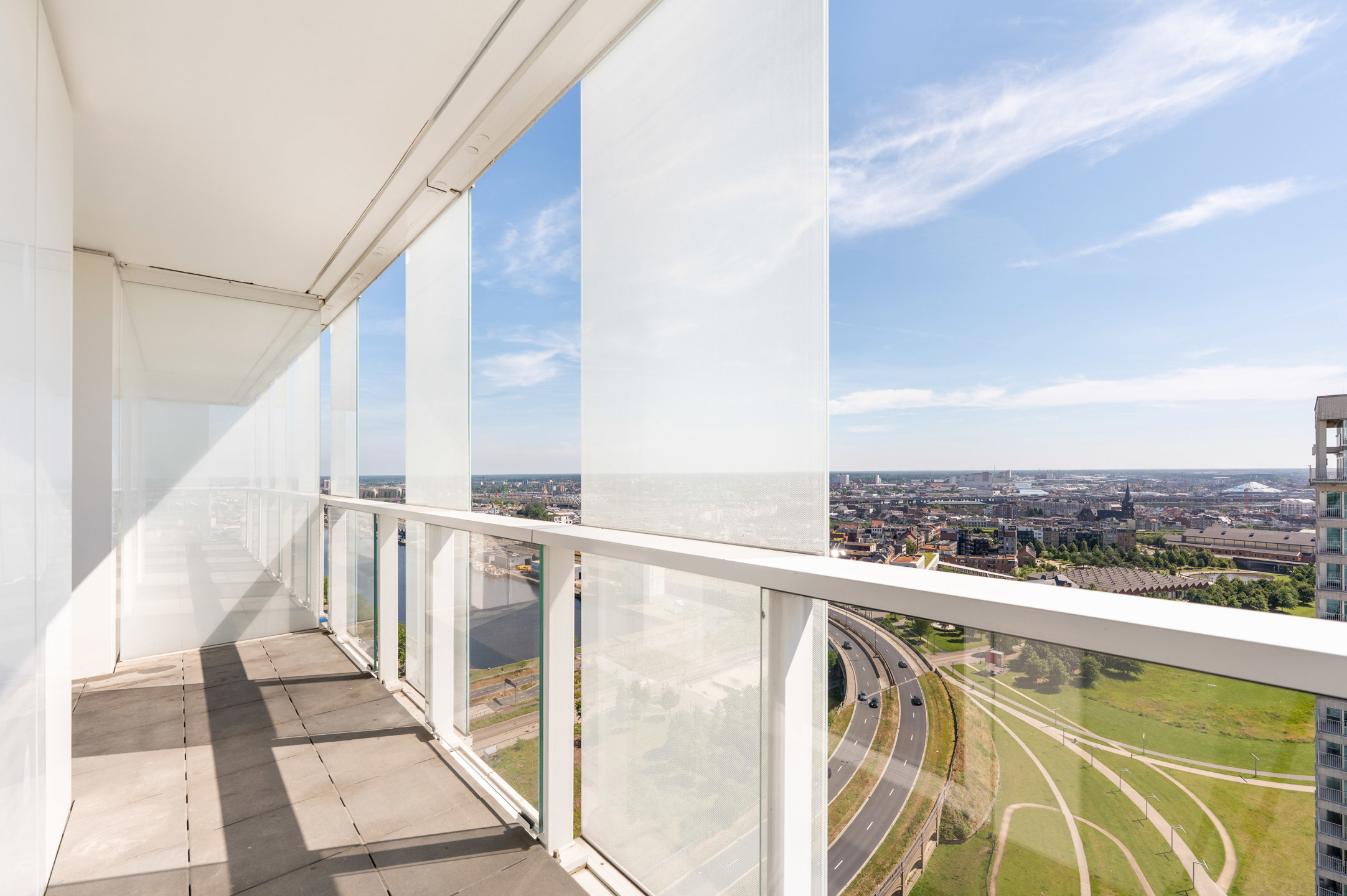Apartment for sale in Antwerp with 1 bedroom - photo 4