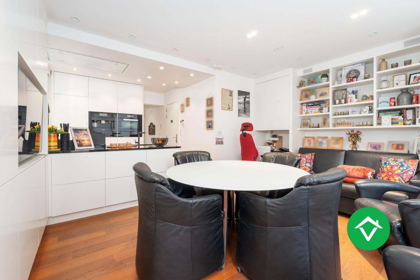 Apartment for sale in Ostend with 2 bedrooms - photo 5