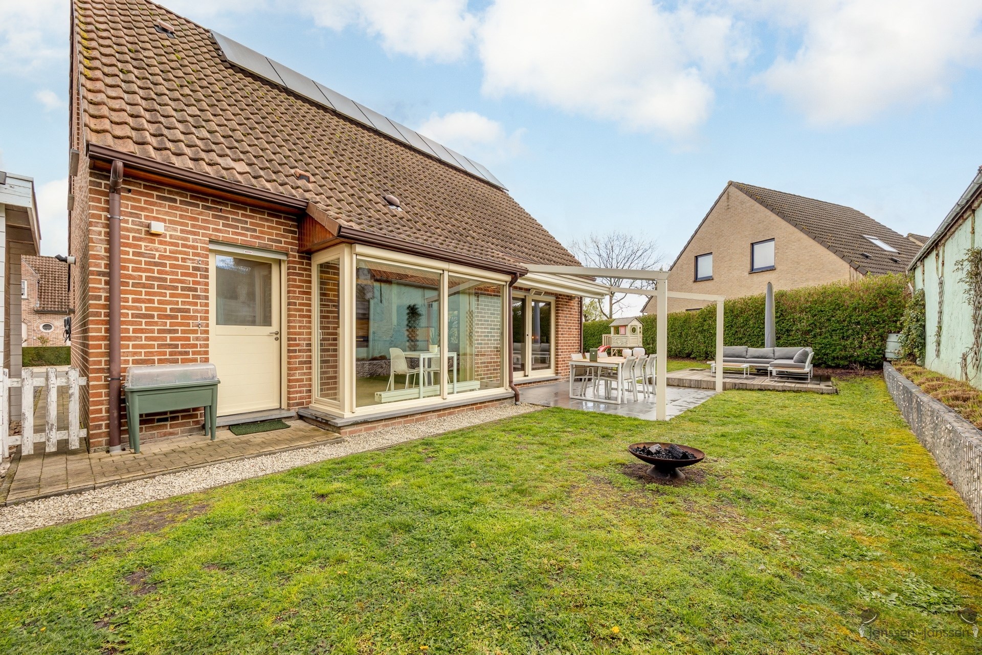 Instapklare open bebouwing met 3 slpkmrs - foto 3