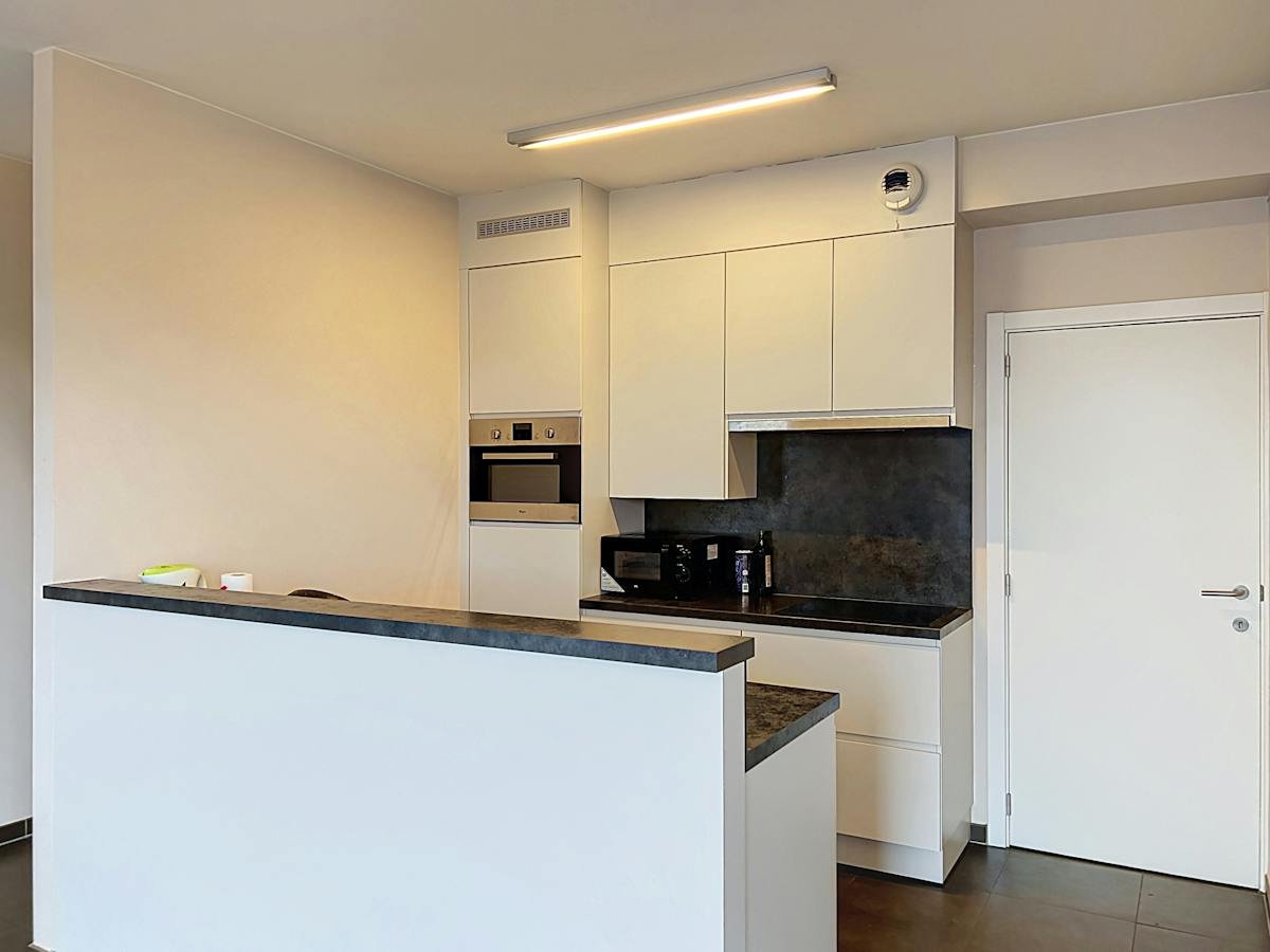 Appartement d'une chambre avec garage dans le centre de Roeselare. - photo 2