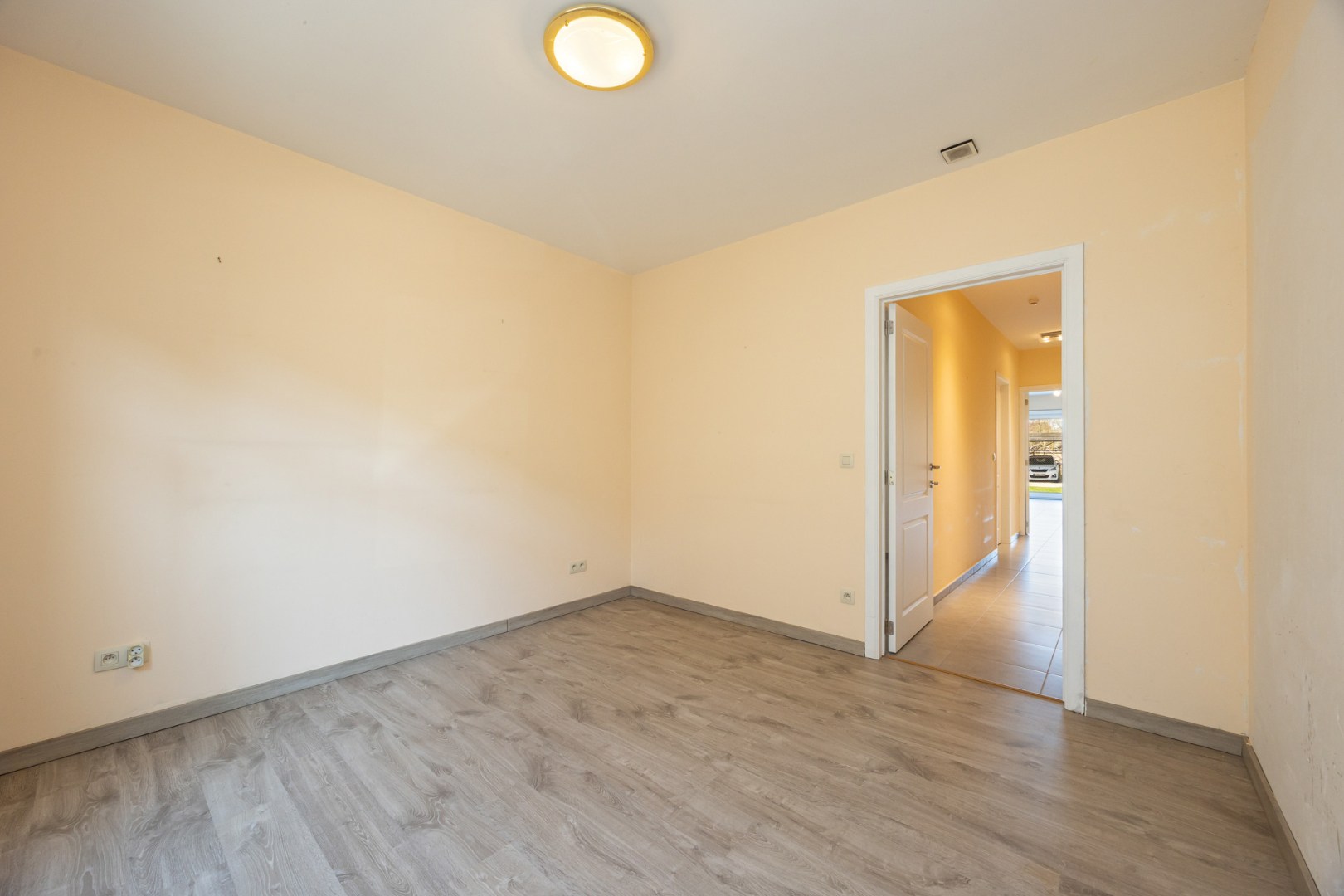 Energiezuinig gelijkvloers appartement in het centrum van Broechem - foto 5