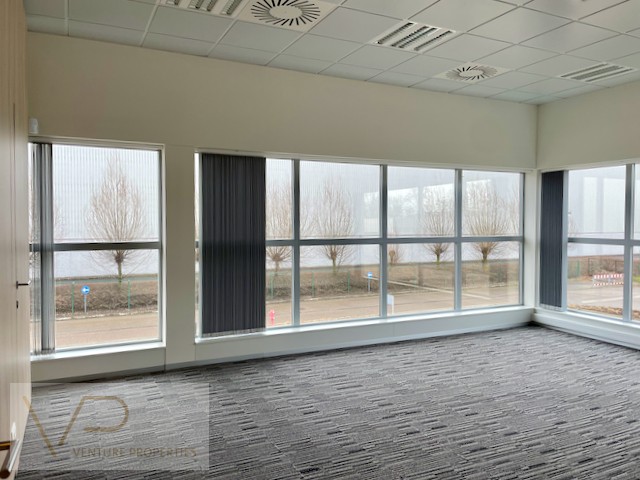 Moderne kantoren te huur op strategische ligging - photo 2