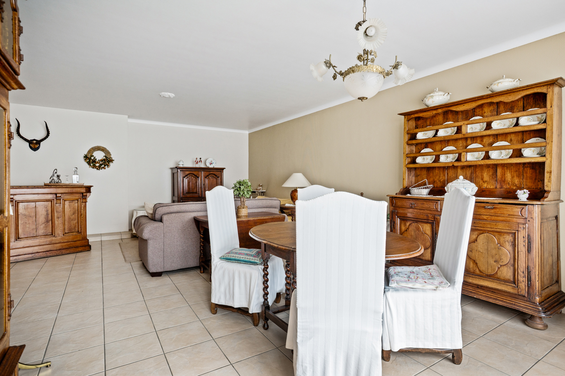 Appartement met 2 slaapkamers. - foto 5