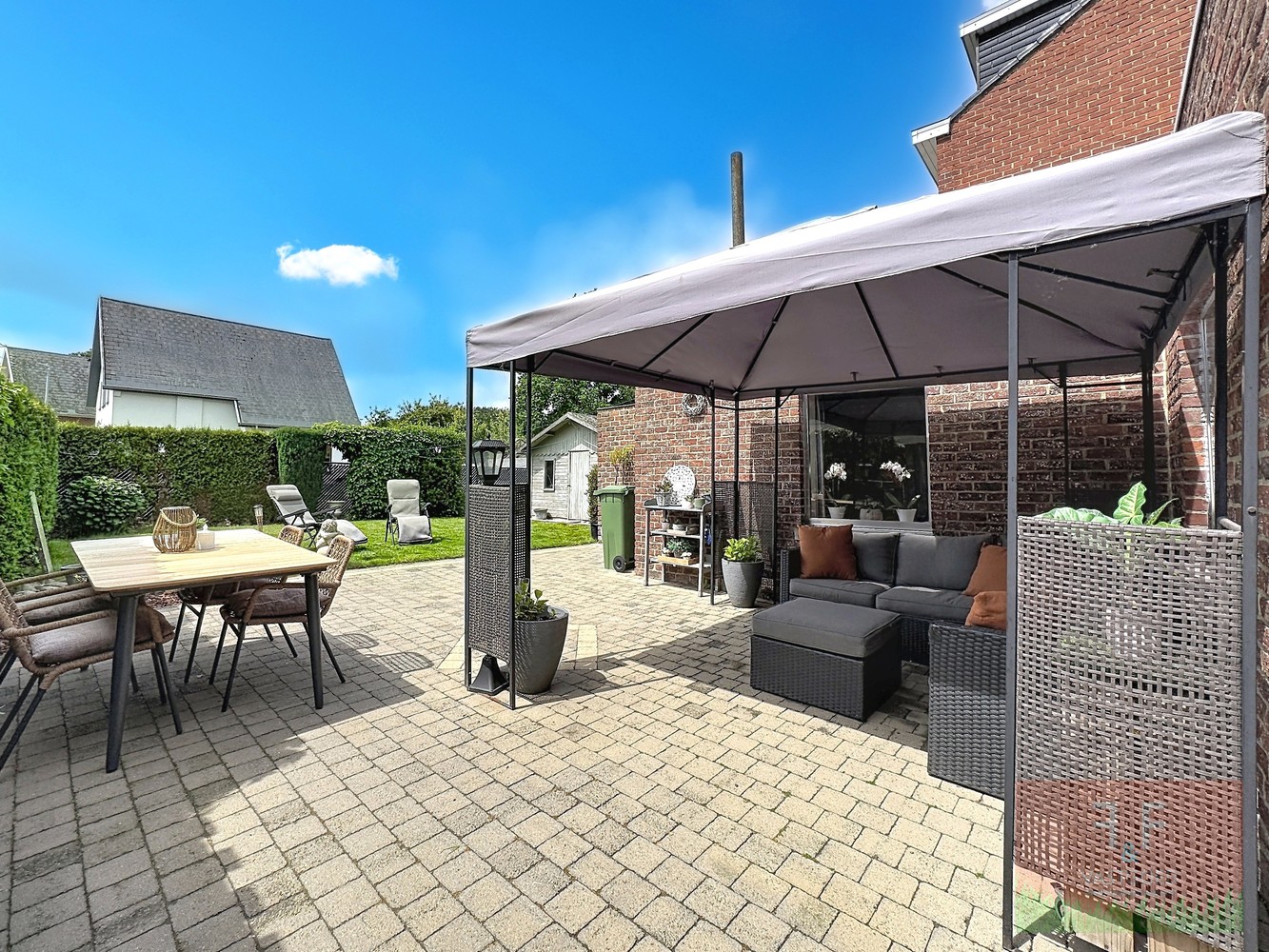 Hoekwoning met 3 slaapkamers, garage en zuid gerichte tuin te Sint-Lievens-Houtem - foto 5
