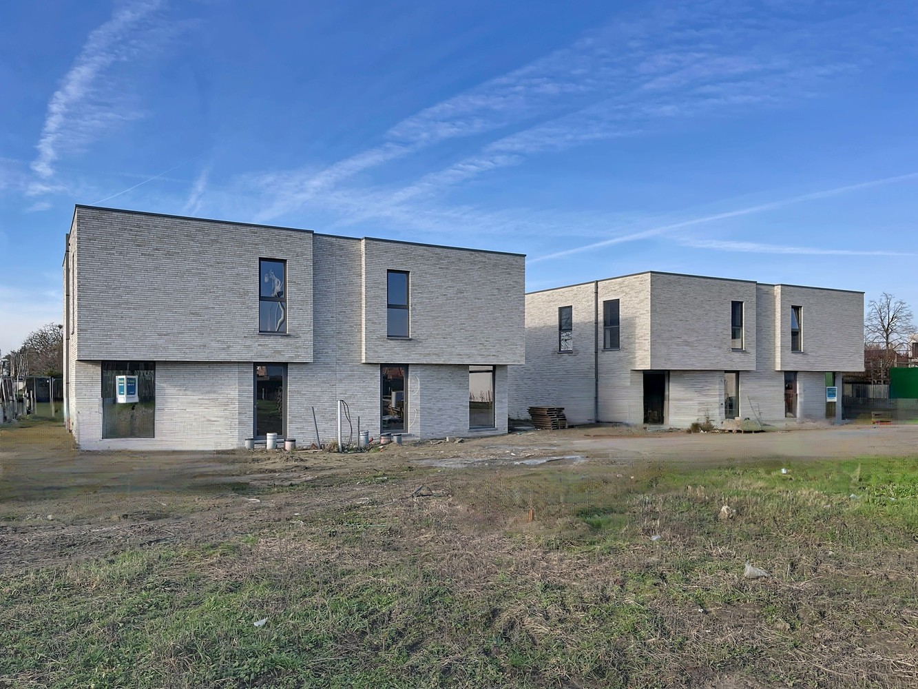 Nieuwbouw met 3 slpks en 2 aangelegde parkeerplaatsen - foto 2