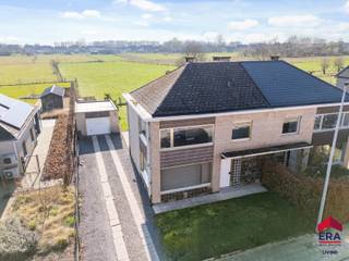 [[ DIT PAND NEEMT DEEL AAN DE ERA OPEN HUIZEN DAG OP 14/3 VAN 17:30 TOT 18:30 ]]Ben je op zoek naar een woning met 3 slaapkamers, garage en tuin met...