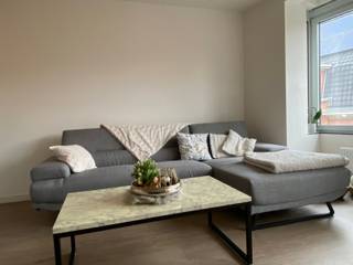 Adres: Oscar Verchuerestraat 23 bus 2.2, 8790 WaregemDit lichtrijke en moderne appartement biedt alle comfort voor aangenaam wonen. * Woonruimte:...