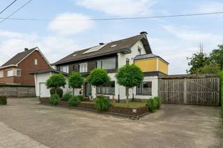 House for sale in Ravels