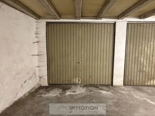 Garage for sale in Kortrijk