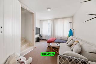 Deze instapklare woning is gelegen in de Peperstraat, op een toplocatie in het Sint-Annakwartier, op wandelafstand van de Grote Markt,...