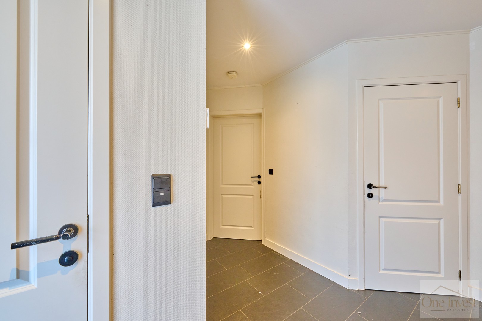 Ruim gelijkvloers appartement met 3 slaapkamers - foto 5