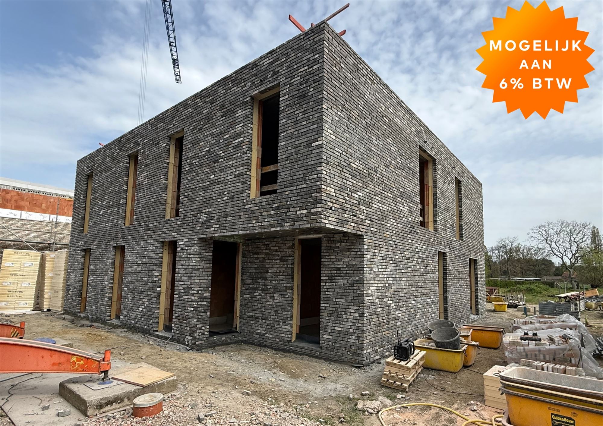 Prachtige nieuwbouwwoning in een zeer rustige straat! - foto 1