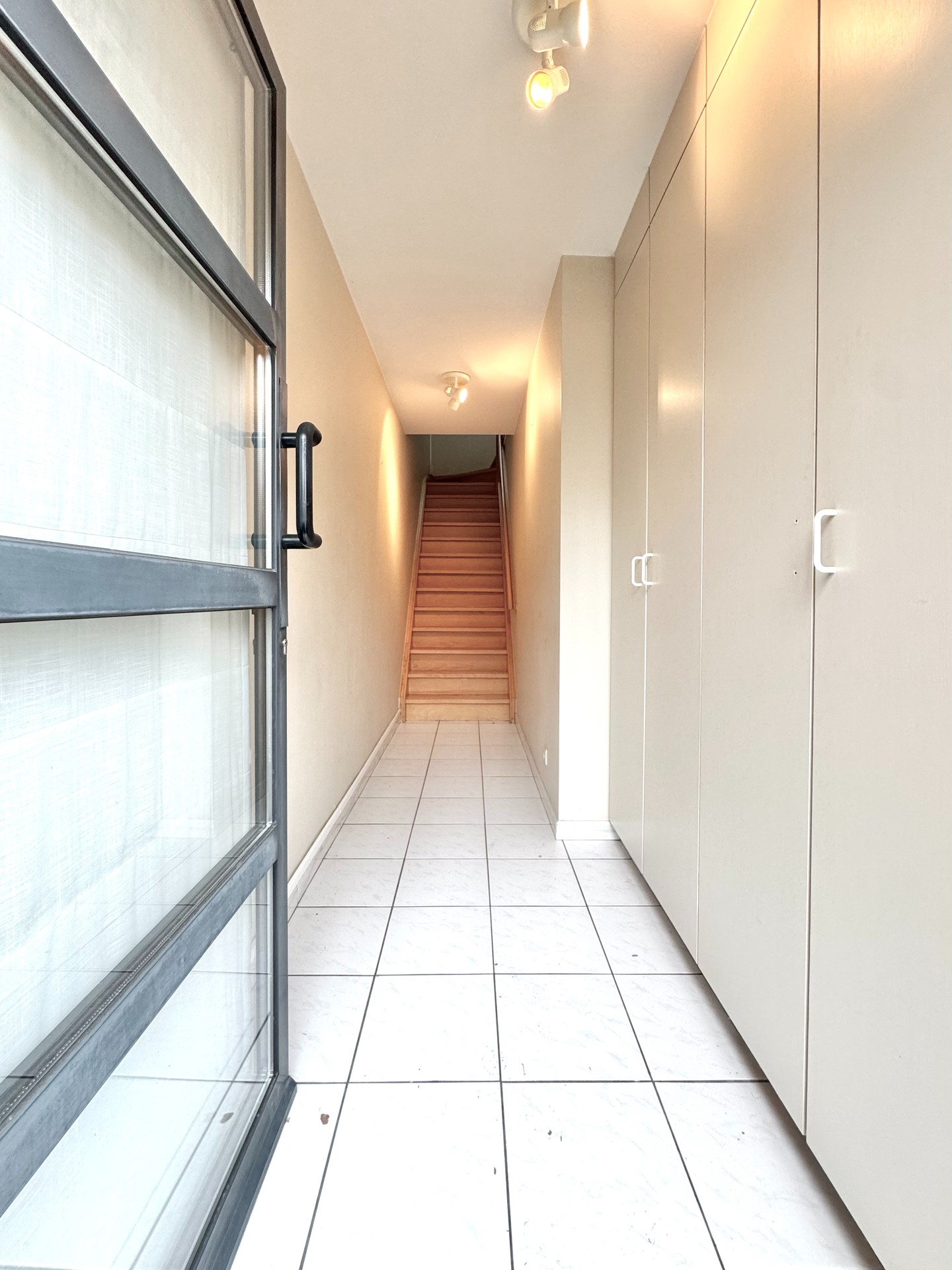 Appartement à louer à Sint-Eloois-Vijve avec 1 chambre - photo 5